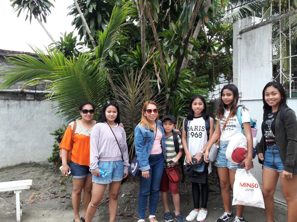 Green Bamboo Transient House Iloilo Esterno foto