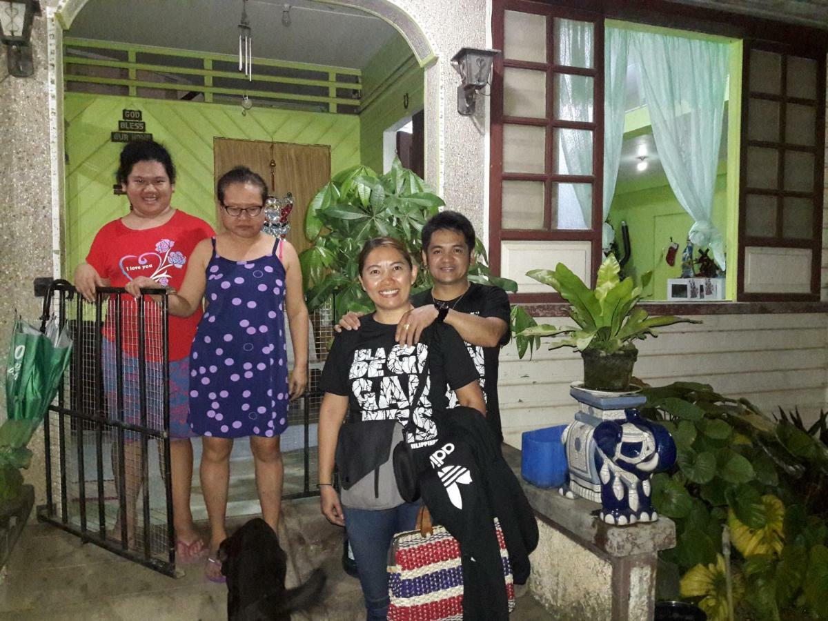 Green Bamboo Transient House Iloilo Esterno foto
