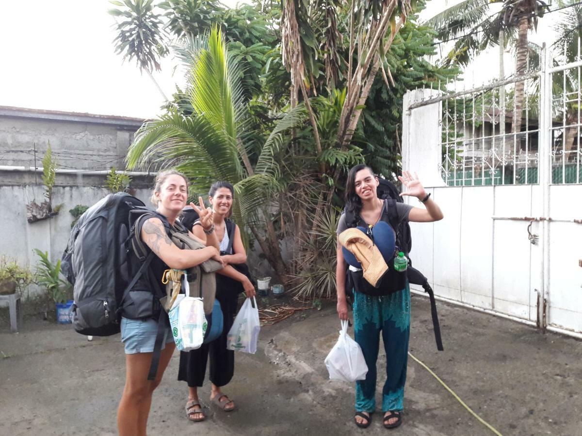 Green Bamboo Transient House Iloilo Esterno foto