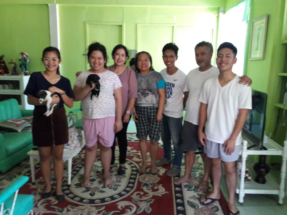 Green Bamboo Transient House Iloilo Esterno foto